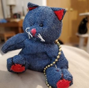 Handcrafted Kitten Light Pull
